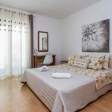 In - Insel 41267 Apartamento Vir