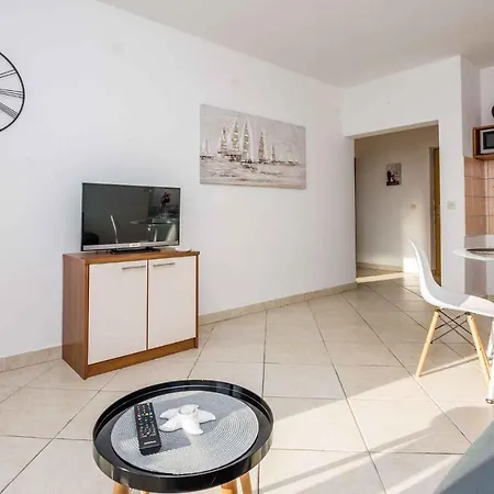In - Insel 41267 Vir