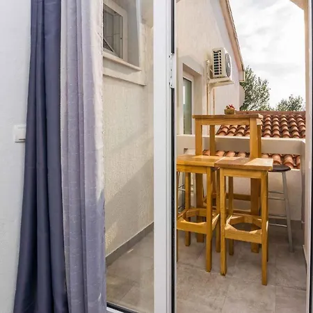 In - Insel 41267 Apartamento Vir